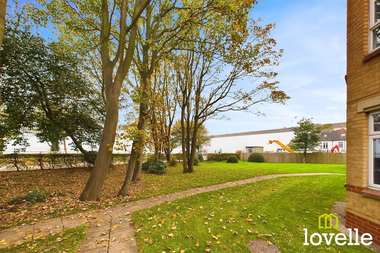 St. Marys Close, Hessle, HU13, photo 12