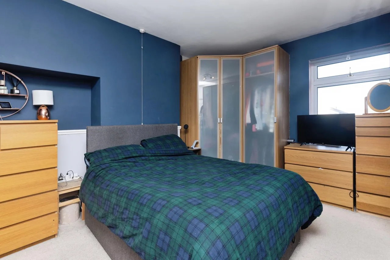 Hodgson Lane, Drighlington, BD11, photo 8