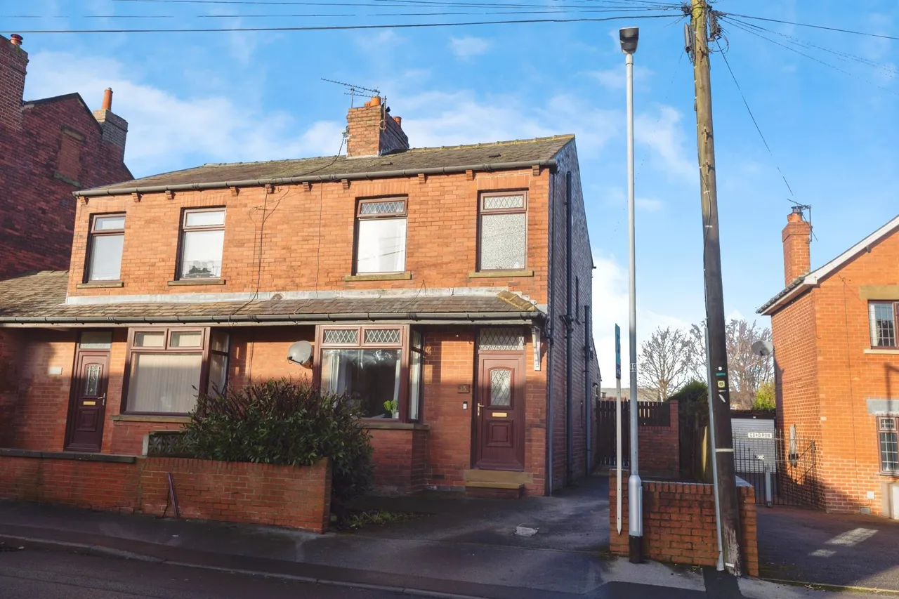 Hodgson Lane, Drighlington, BD11, photo 19