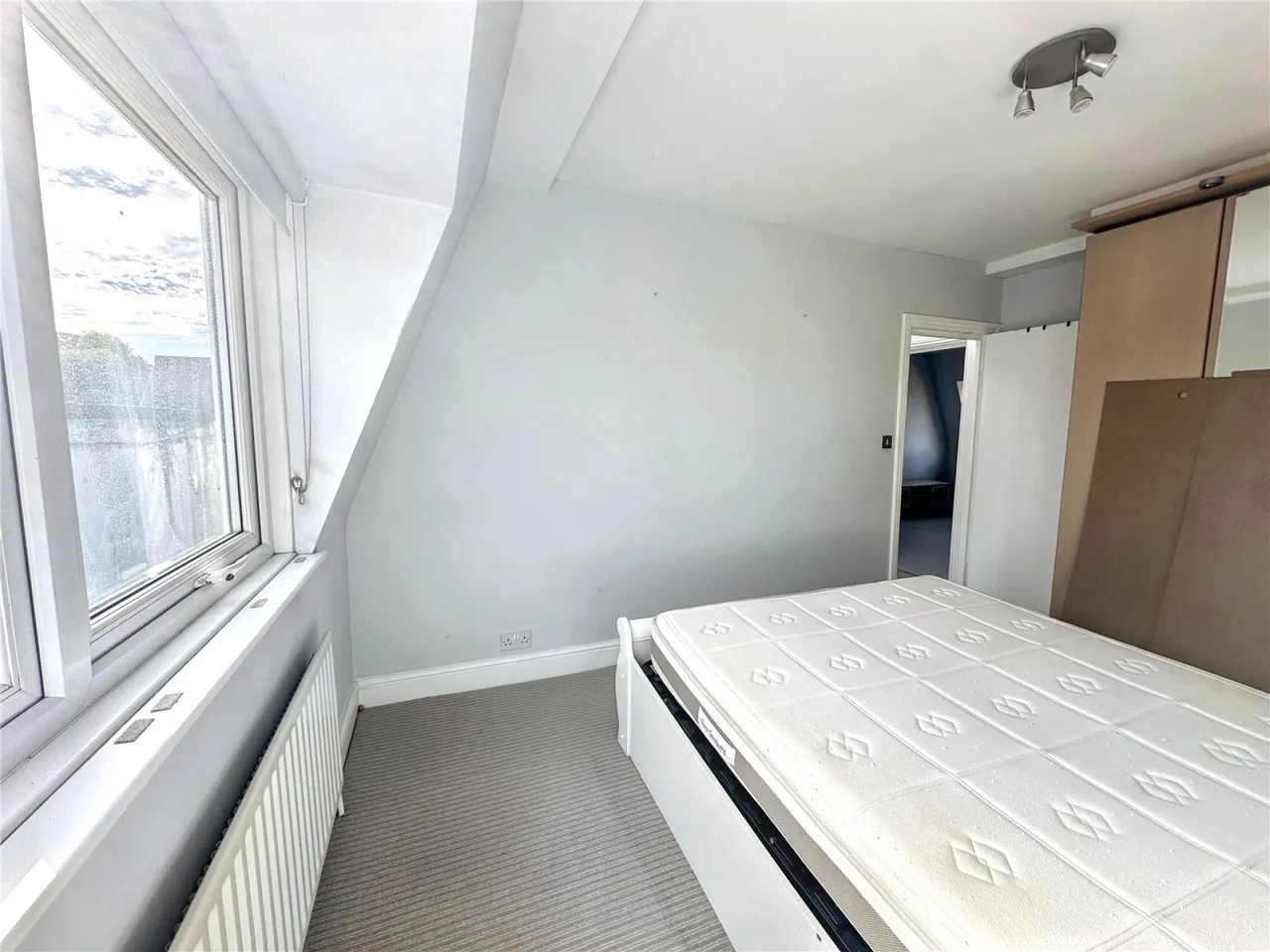 Arthur Road, Wimbledon Park, photo 10