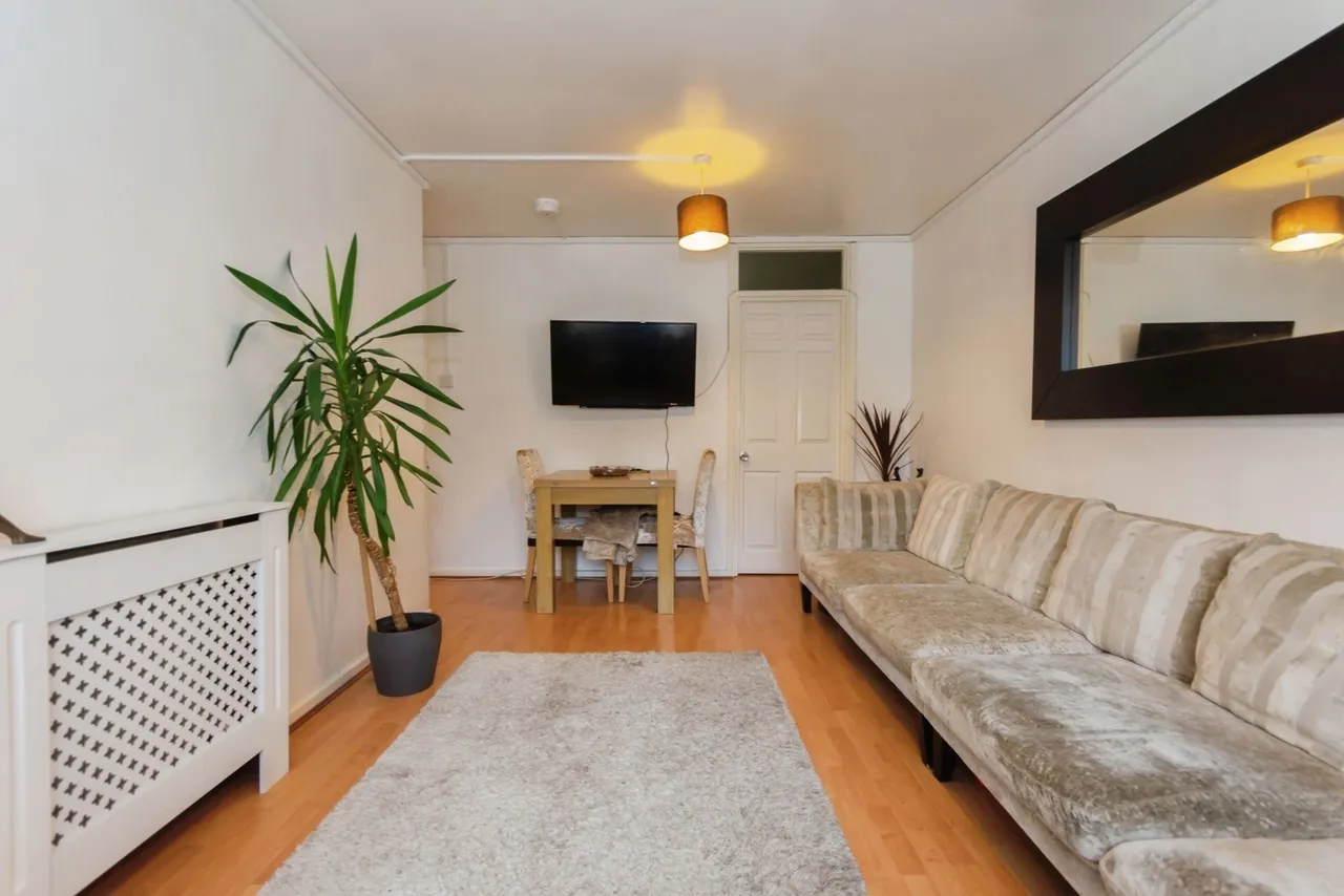 Olton Boulevard East, Birmingham, West Midlands, B27, photo 2