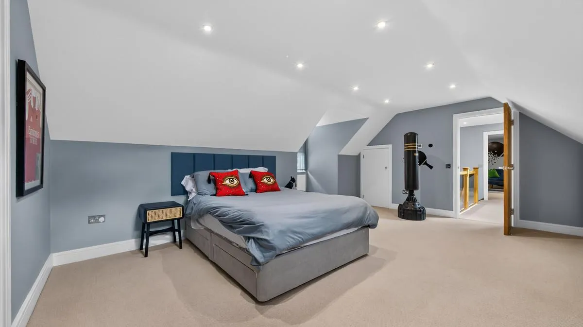 Lambridge Wood Road, Henley-on-Thames, RG9, photo 36