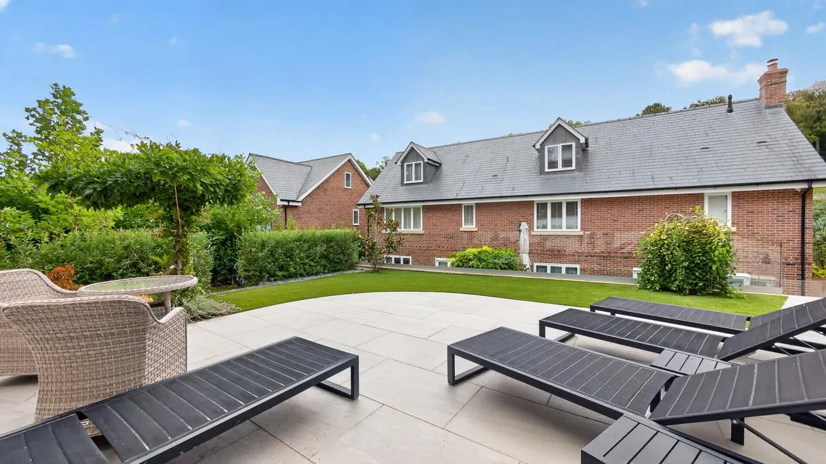 Lambridge Wood Road, Henley-on-Thames, RG9, photo 45