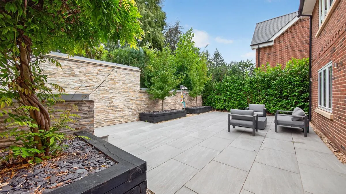 Lambridge Wood Road, Henley-on-Thames, RG9, photo 40