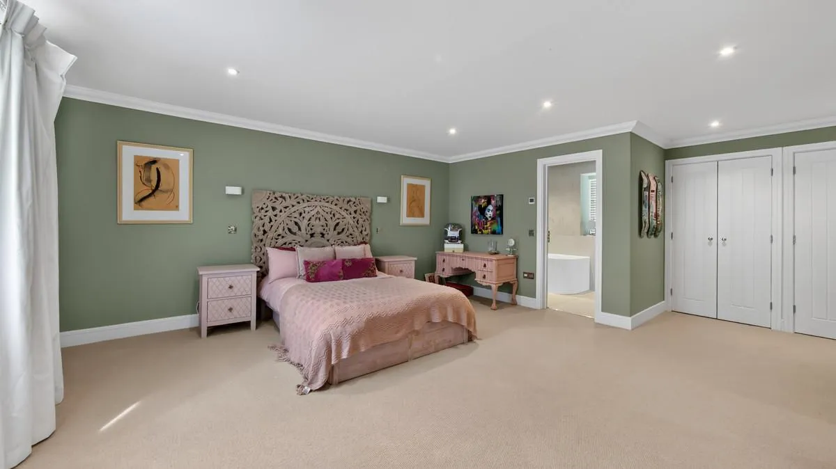 Lambridge Wood Road, Henley-on-Thames, RG9, photo 29