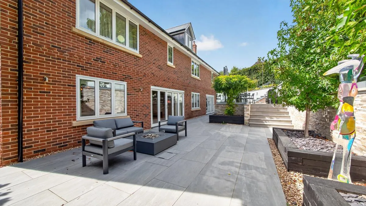 Lambridge Wood Road, Henley-on-Thames, RG9, photo 39