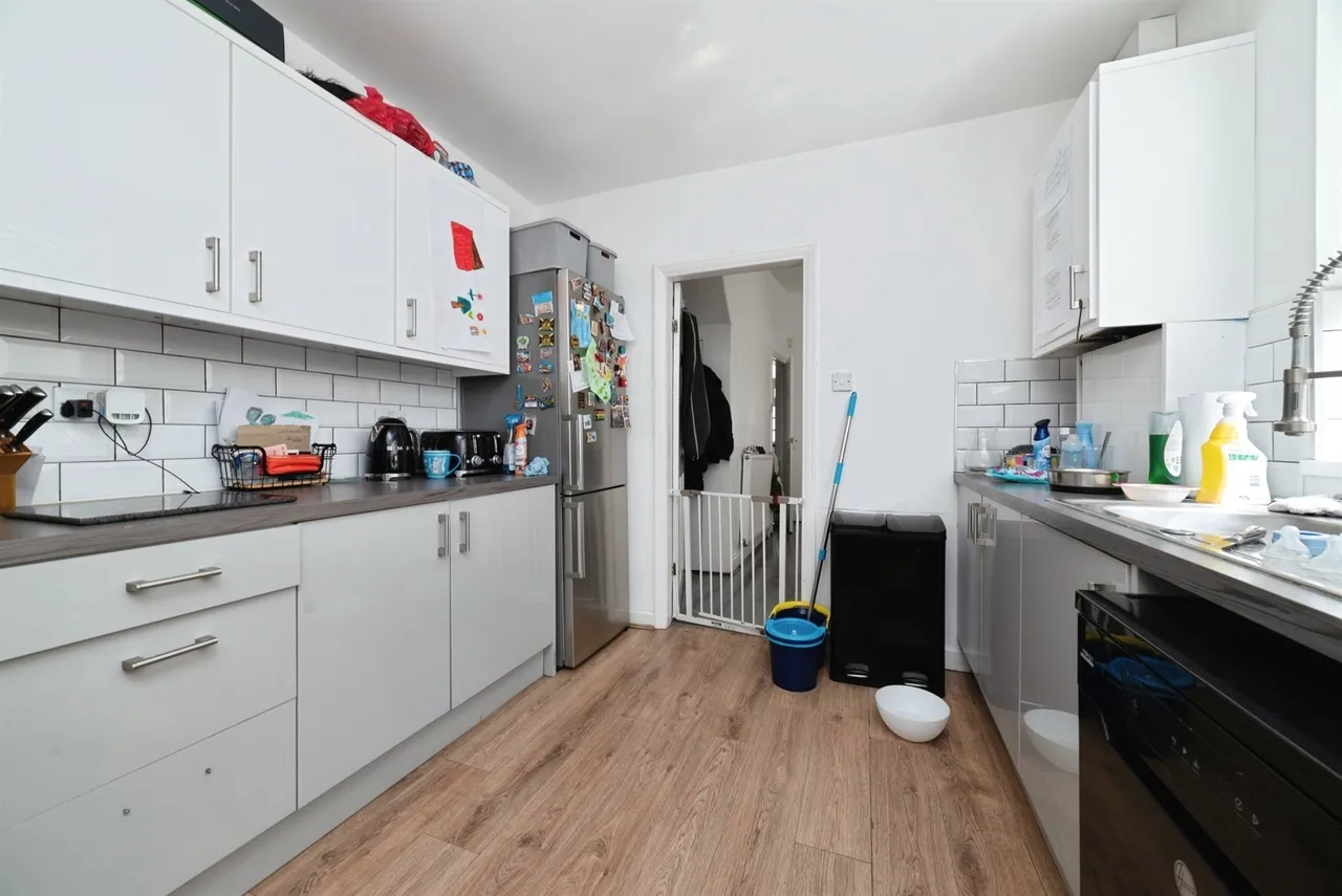 Spring Bank West, Hull, photo 7