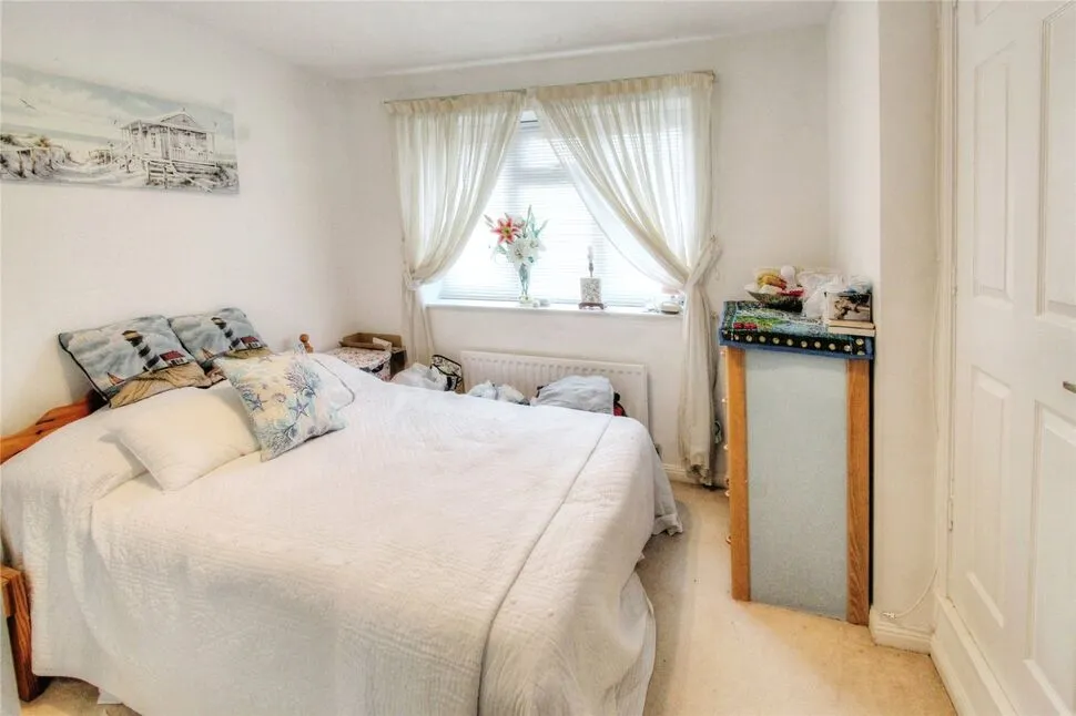 Thirlmere Close, Egham, Surrey, TW20, photo 9