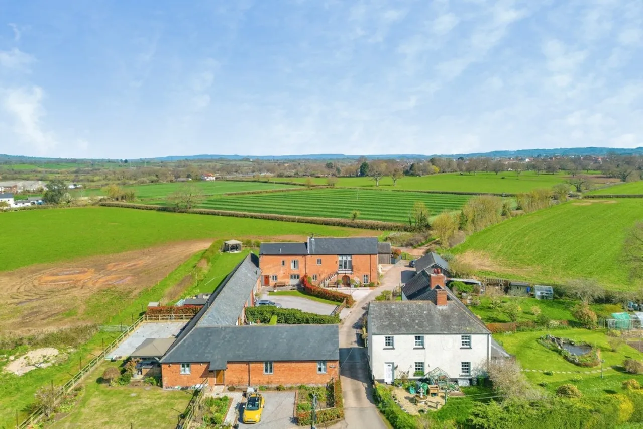 Broadclyst, Exeter, photo 2