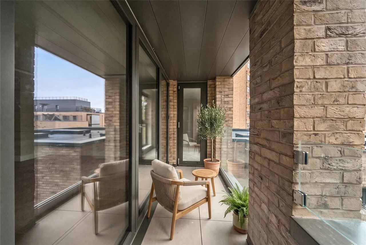 Shepherds Bush Road, W6, photo 10
