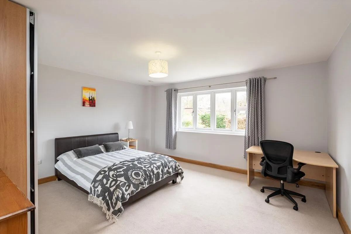 Burnhams Road, Little Bookham, KT23, photo 24