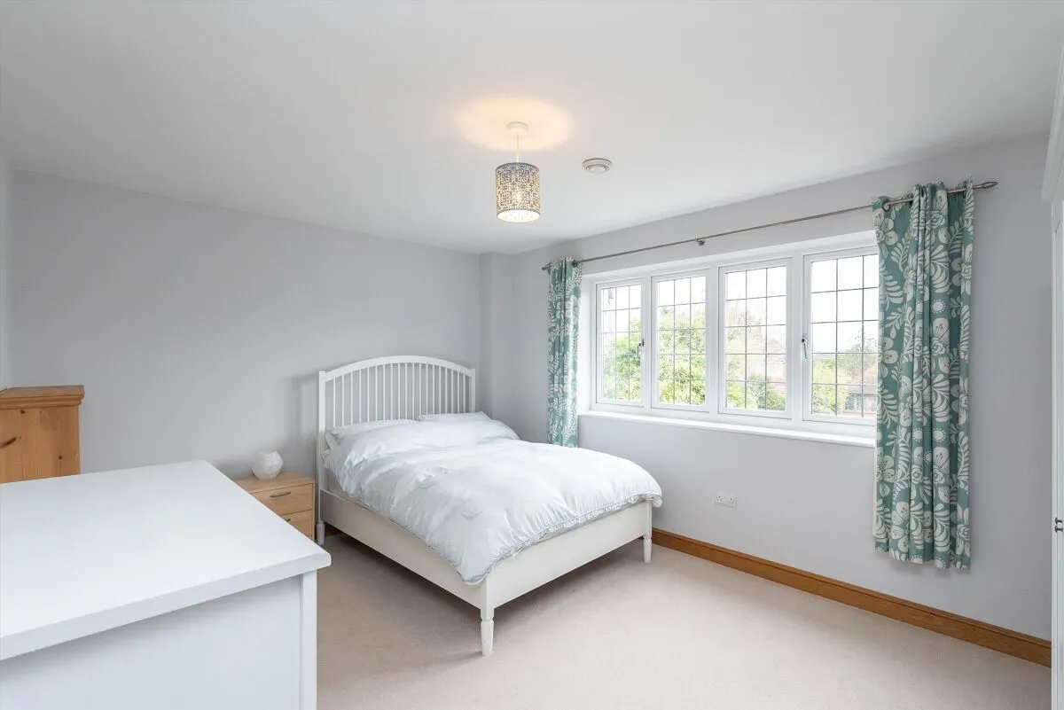 Burnhams Road, Little Bookham, KT23, photo 23