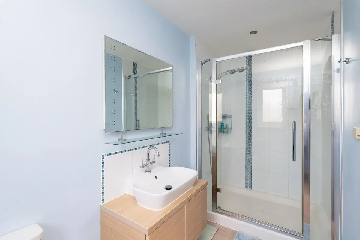 Burnhams Road, Little Bookham, KT23, photo 21