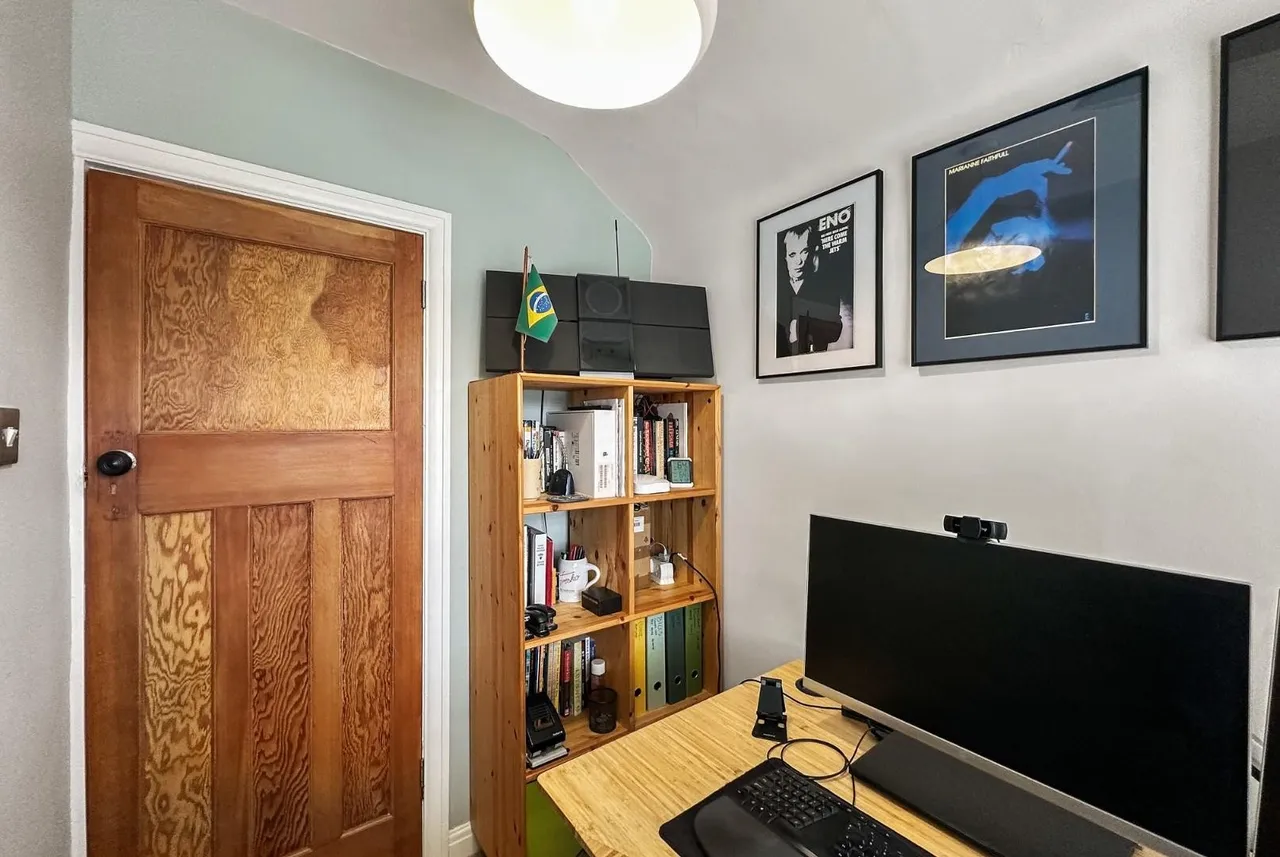 Crofton Avenue, Timperley WA15 6BZ, photo 23