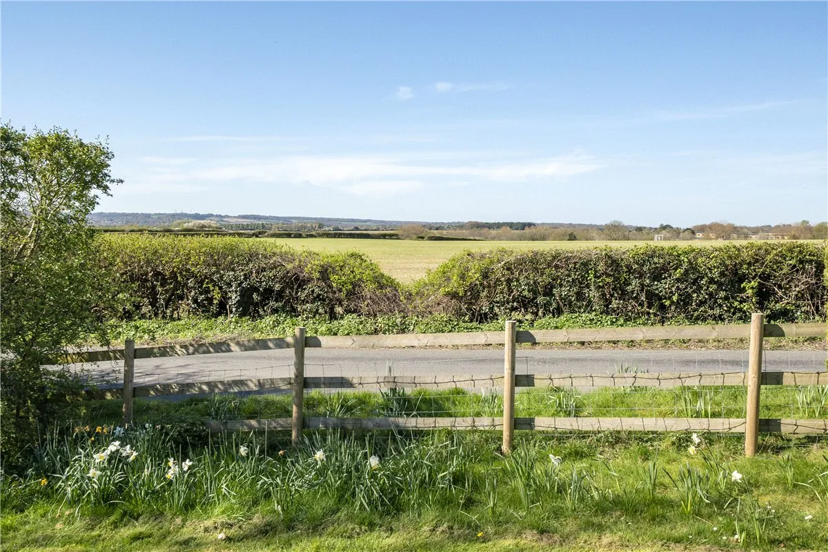 Stoke Charity Road, Kings Worthy, SO21, photo 17