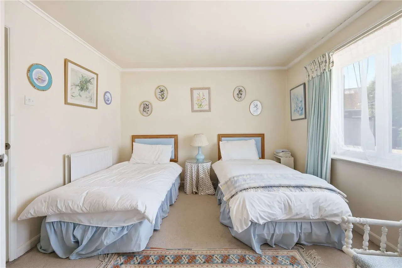 Church Walk, Aldeburgh, IP15, photo 14