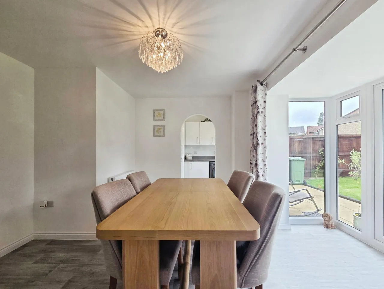 Hawker Avenue, Holmewood, S42, photo 13