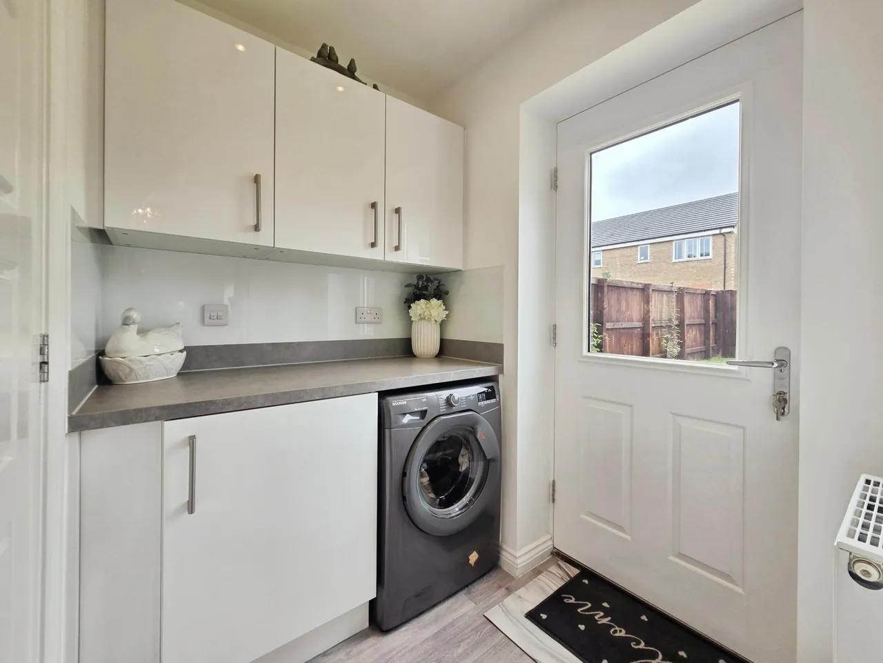 Hawker Avenue, Holmewood, S42, photo 15