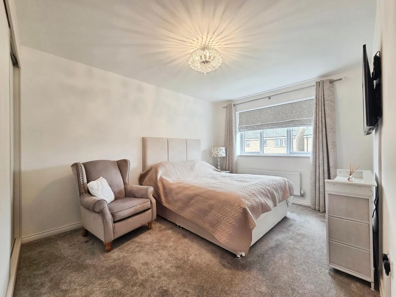 Hawker Avenue, Holmewood, S42, photo 20