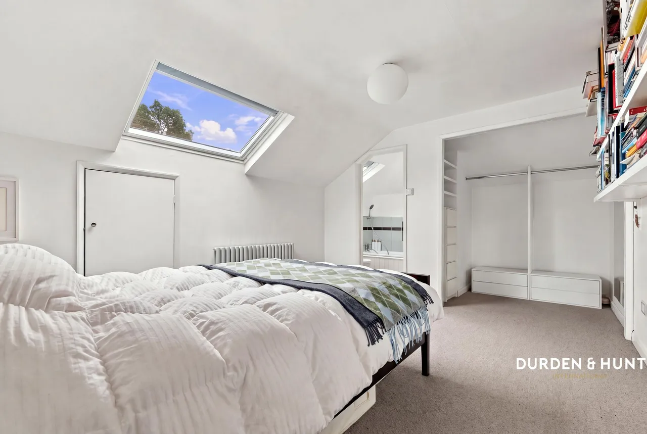 Thornhill Road, London, E10, photo 12