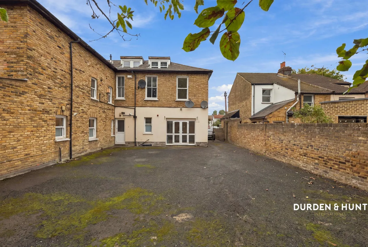 Thornhill Road, London, E10, photo 15