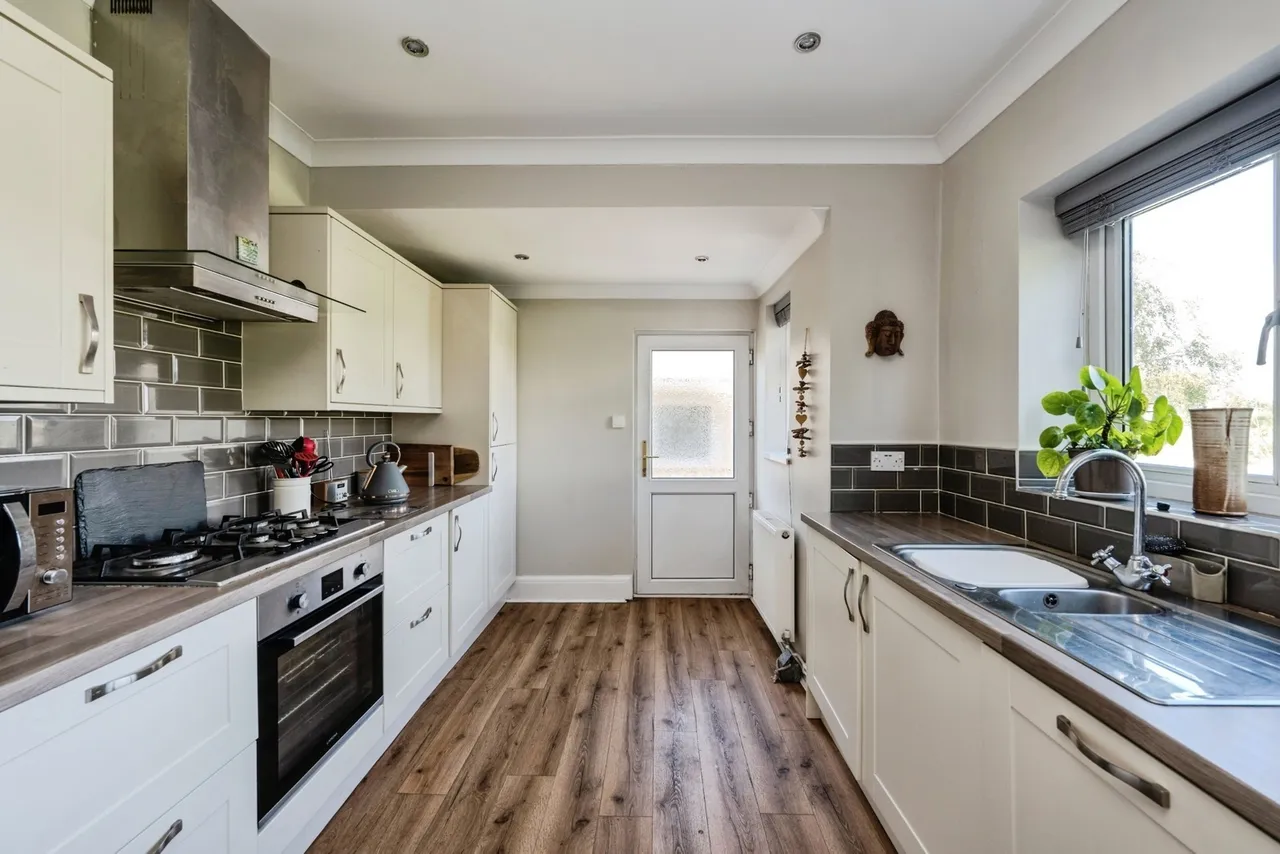 Cecil Road, Gowerton, SA4, photo 21