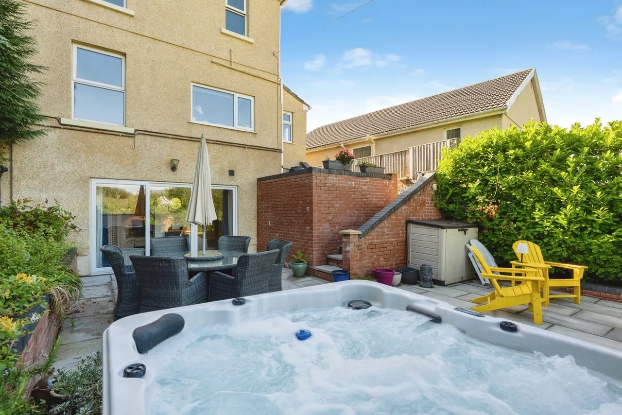 Cecil Road, Gowerton, SA4, photo 2