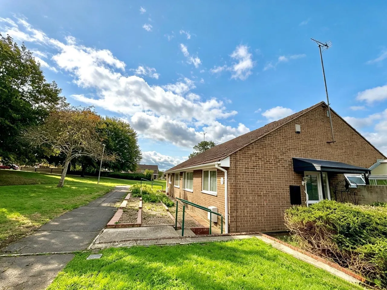 Overbrook, Swindon, Wiltshire, SN3 6AP, photo 12