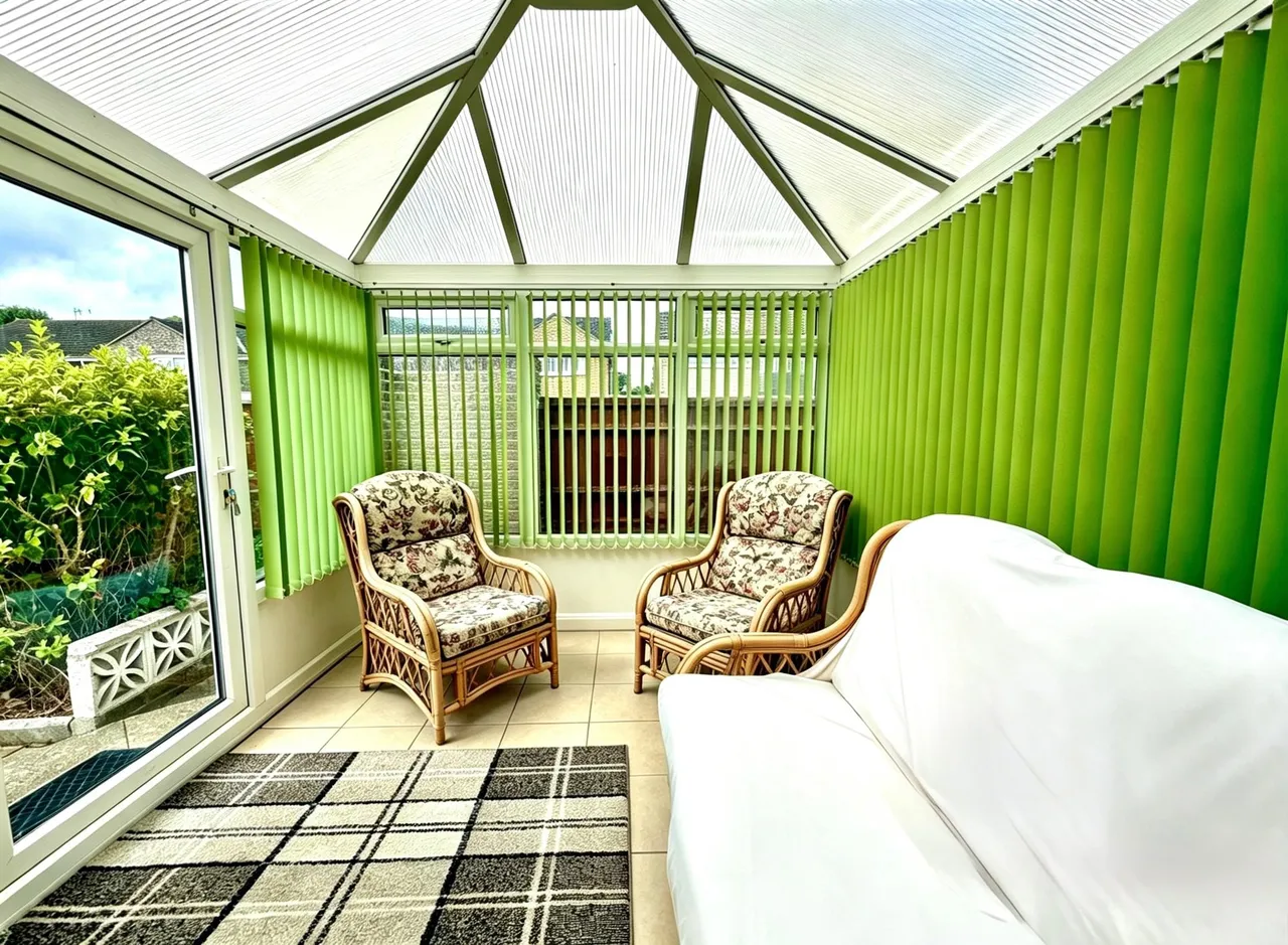 Overbrook, Swindon, Wiltshire, SN3 6AP, photo 4