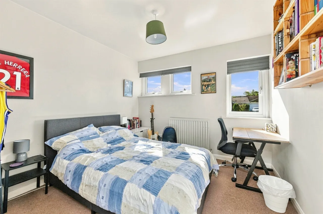 Paris Mews, Scholes, HD9, photo 6