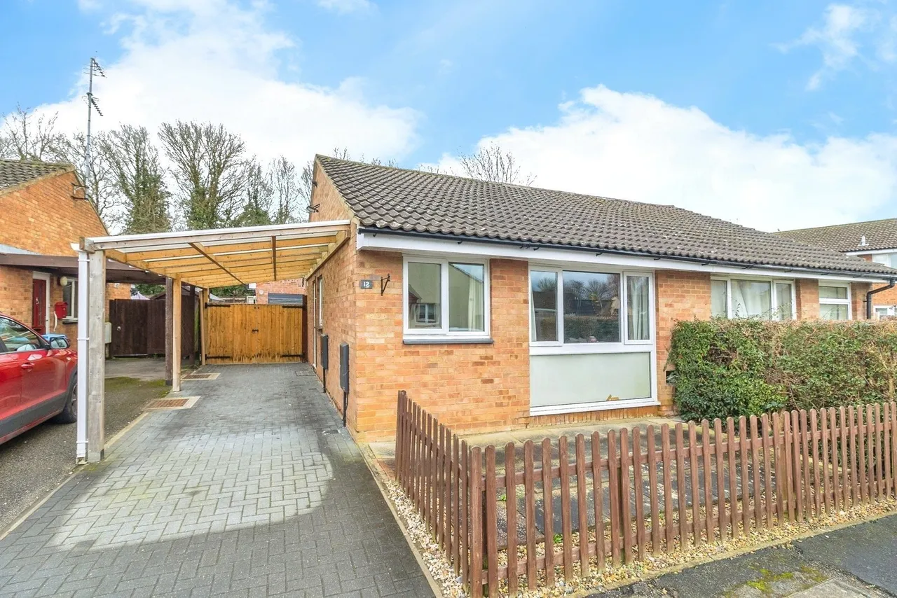 1 bed house for sale — Harcourt, Bradwell, Milton Keynes, Buckinghamshire, MK13