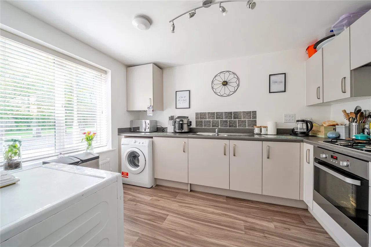 Harrison Way, Rownhams, Southampton, Hampshire, SO16 8NG, photo 5