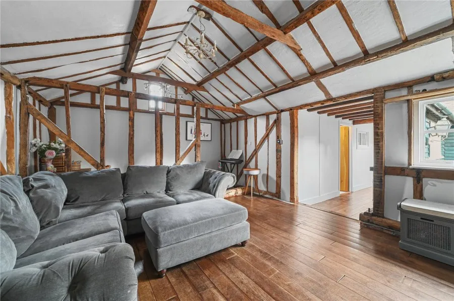 with 3 bedrooms in Little Hadham, Ware, SG11, photo 12
