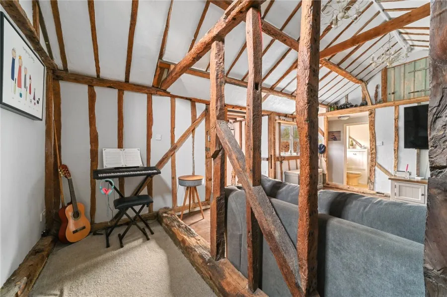 with 3 bedrooms in Little Hadham, Ware, SG11, photo 4