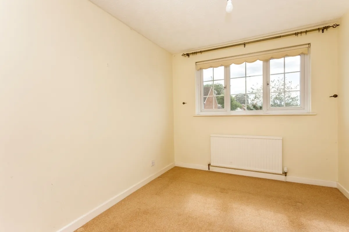 Savernake Court Marlborough SN8, photo 7