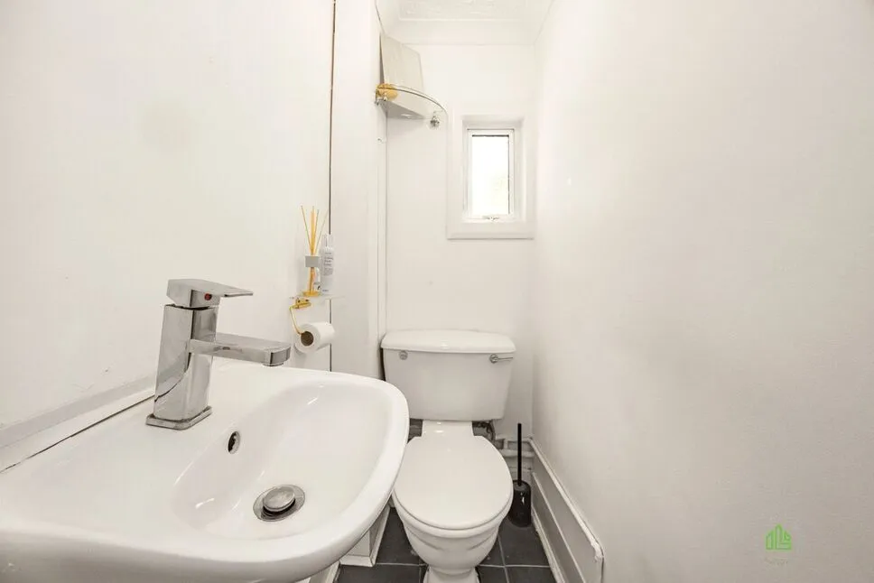 Argyle Road, London, E15, photo 11