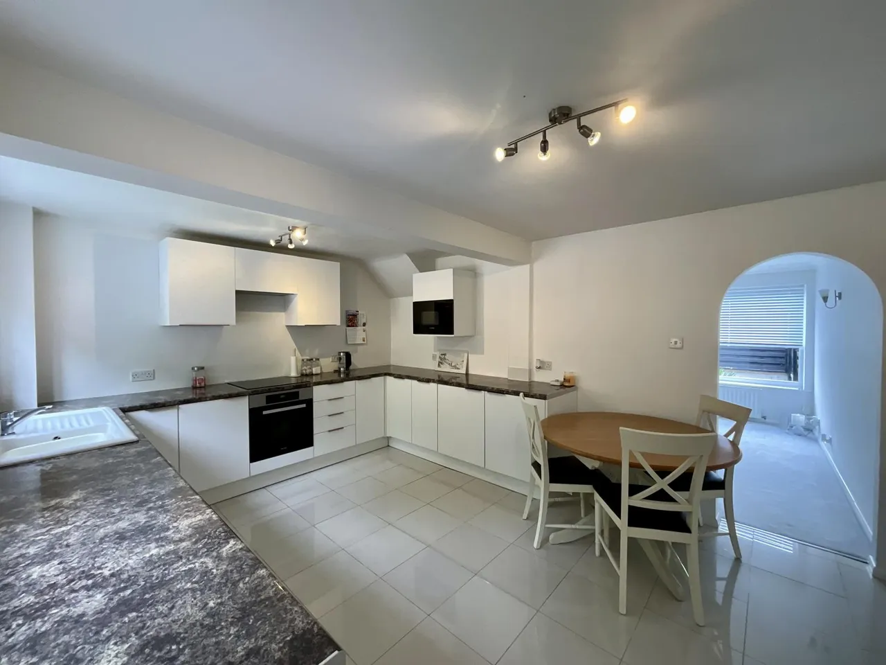 Honeywood Drive, Nottingham, NG3, photo 3