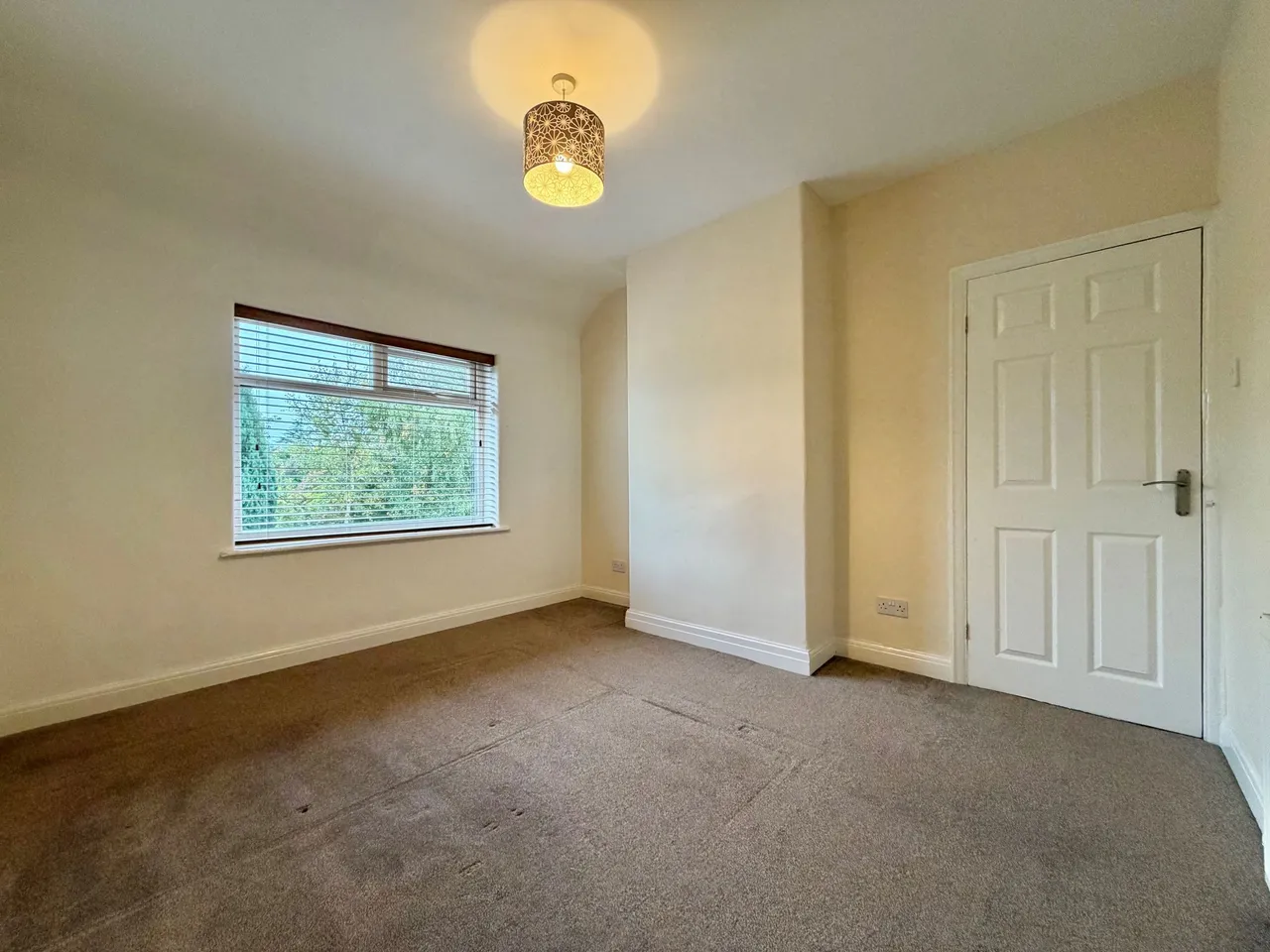 Langham Grove, Timperley, WA15, photo 5