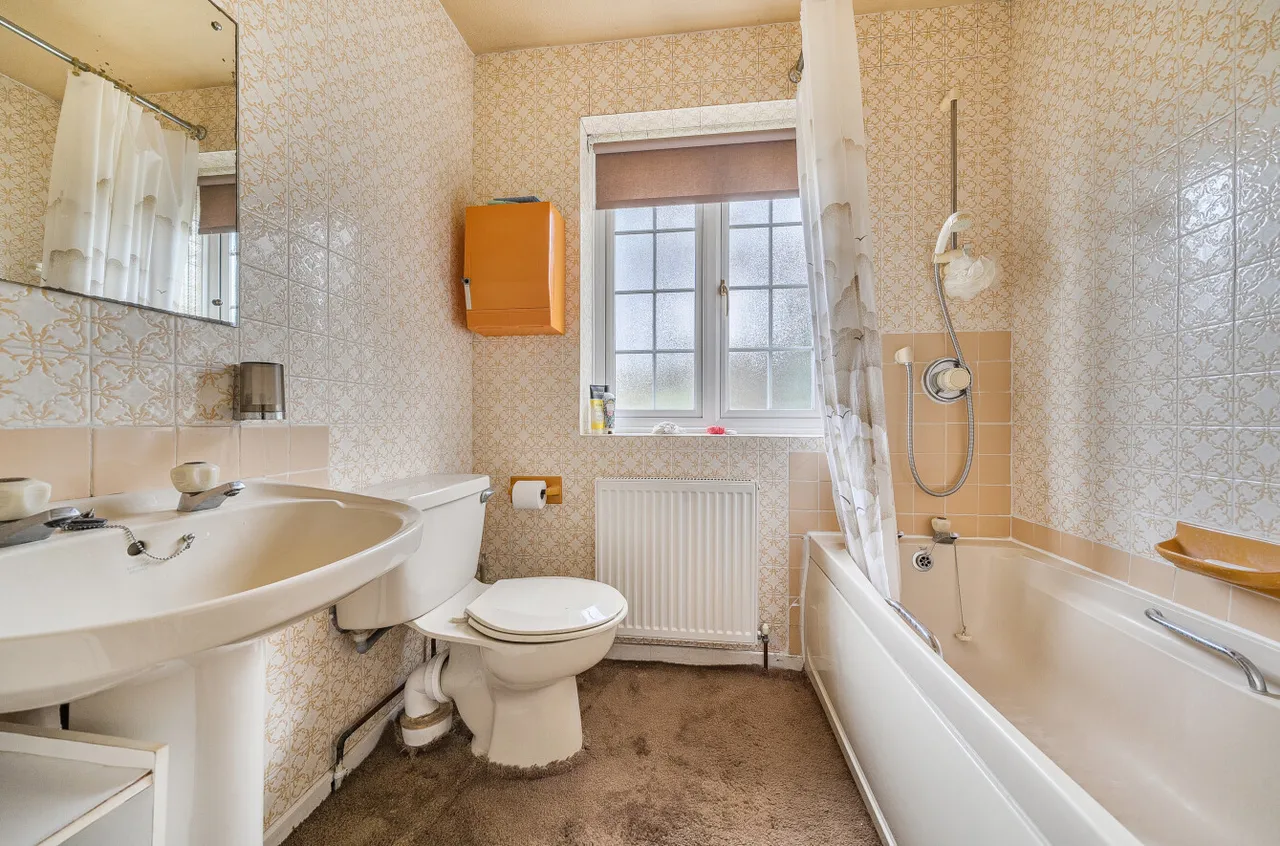 Shalbourne Rise, Camberley, Surrey, GU15 2EJ, photo 12