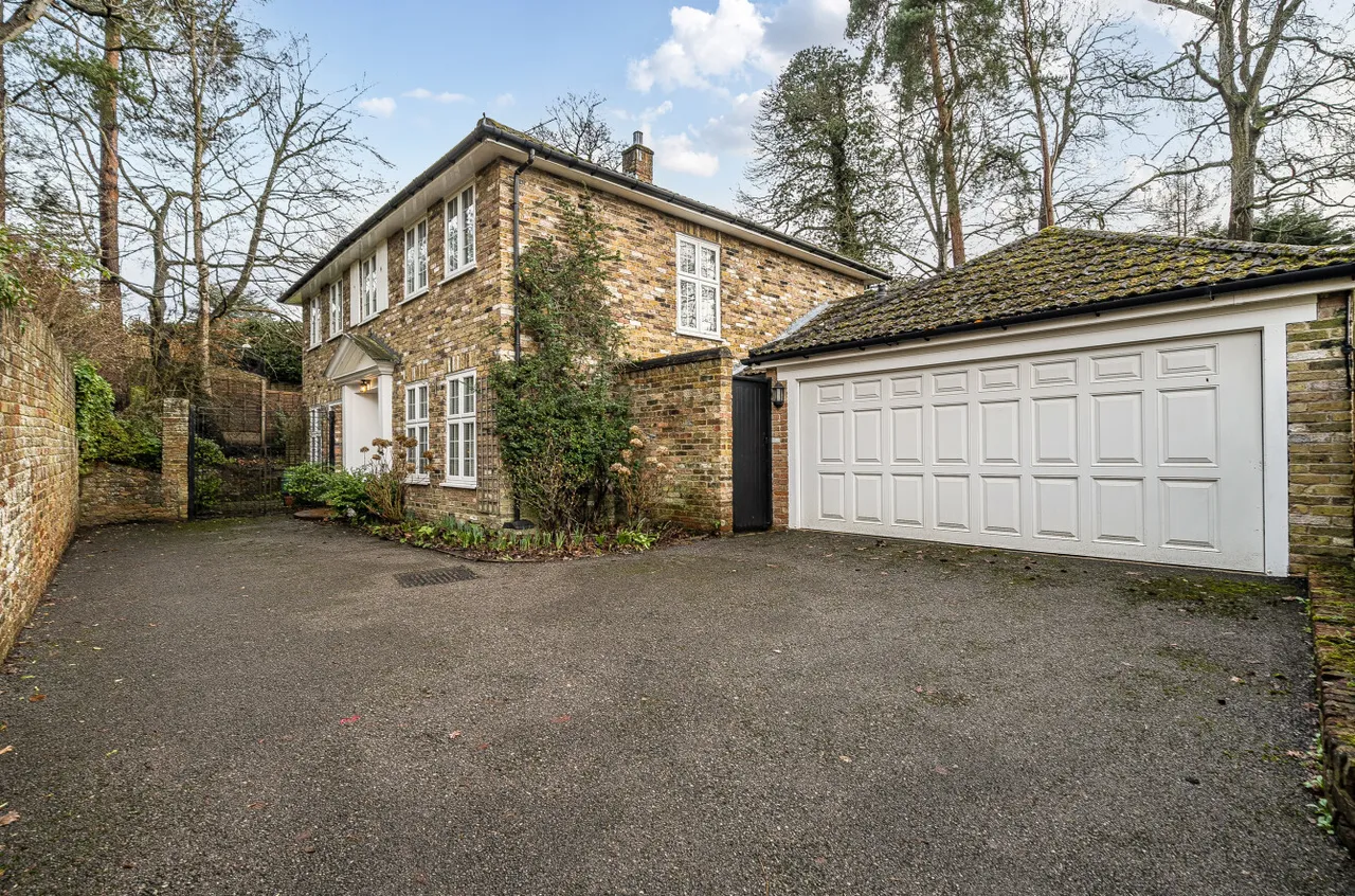 Shalbourne Rise, Camberley, Surrey, GU15 2EJ, photo 14