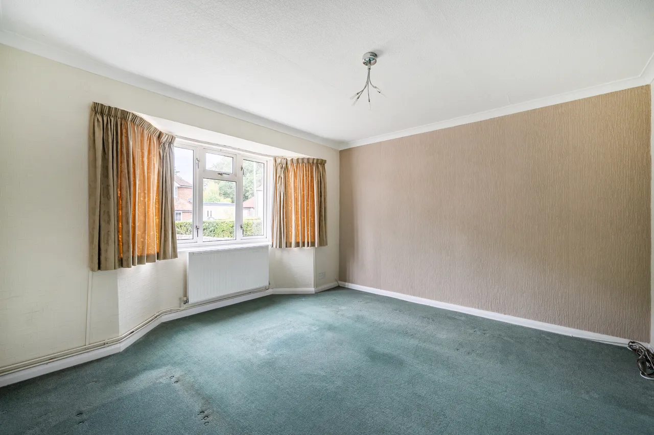 Elizabeth Way, Stoke Poges, SL2, photo 2