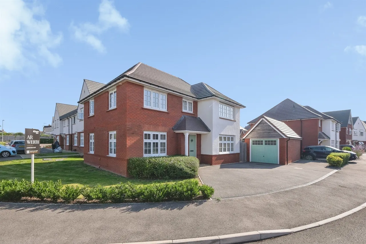 Lave Way, Caldicot, NP26, photo 27