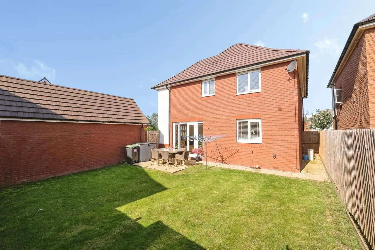 Lave Way, Caldicot, NP26, photo 24