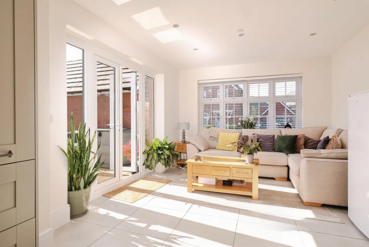 Lave Way, Caldicot, NP26, photo 6