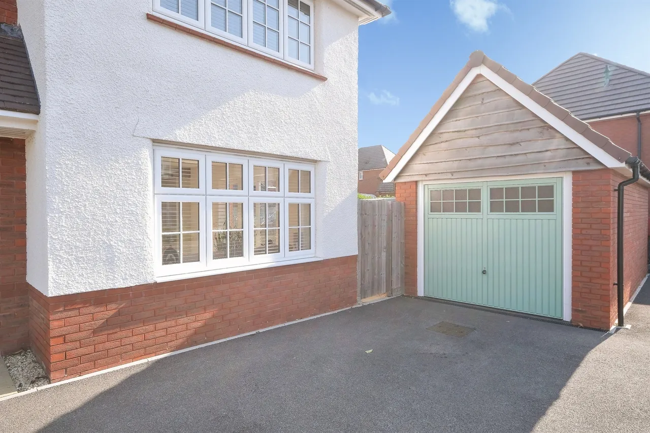 Lave Way, Caldicot, NP26, photo 7