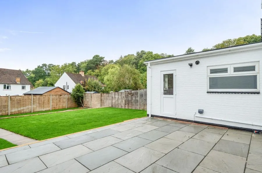 White City, Crowthorne, RG45, photo 5