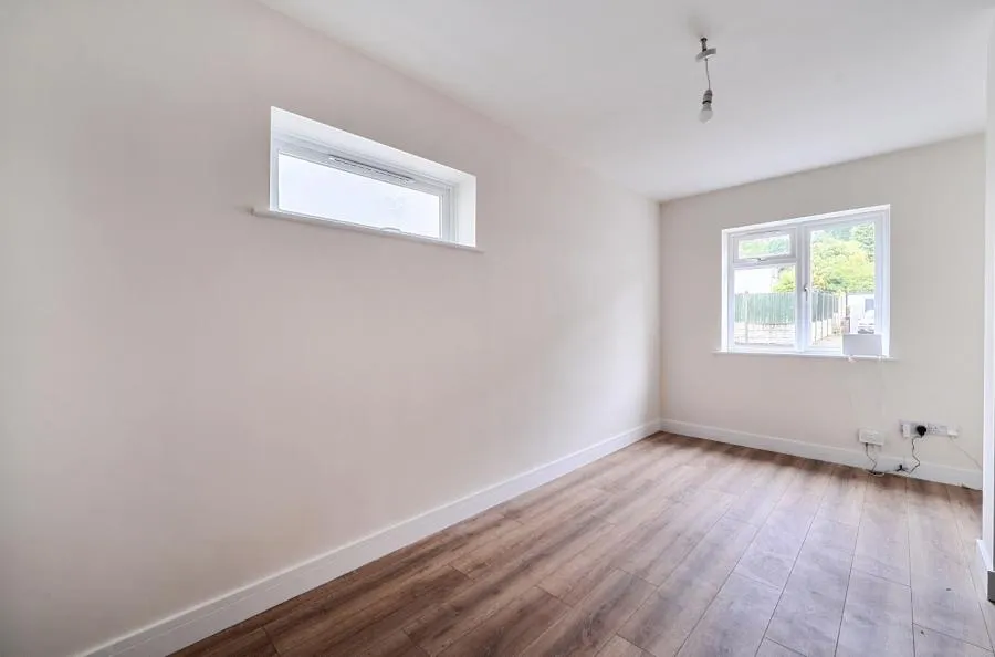 White City, Crowthorne, RG45, photo 18