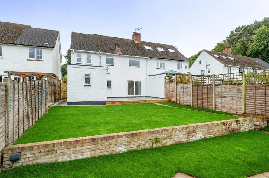 White City, Crowthorne, RG45, photo 20