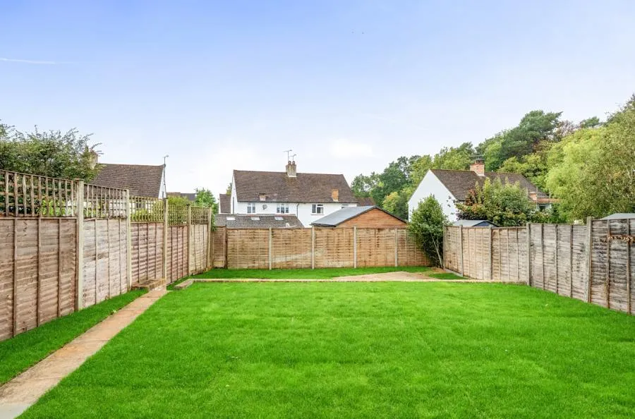 White City, Crowthorne, RG45, photo 4