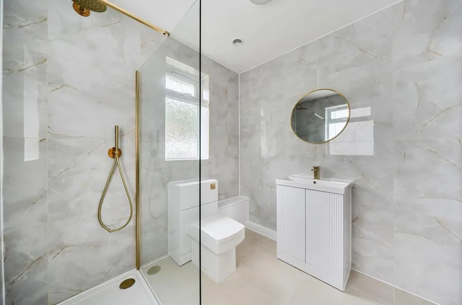White City, Crowthorne, RG45, photo 12